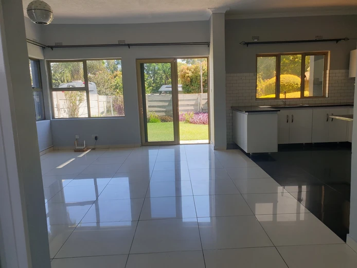 Newlands townhouse to rent 