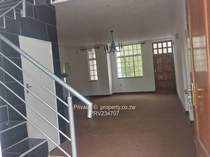 6 bedroom townhouse to rent | st james park | helensvale (Sole Mandate)