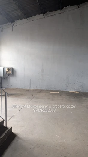 A warehouse to let in Ardbennie 