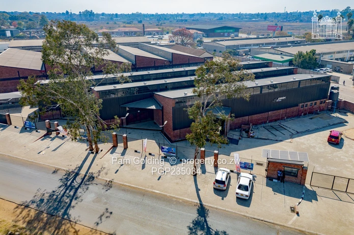 Modern Warehouses Available to Let - Msasa