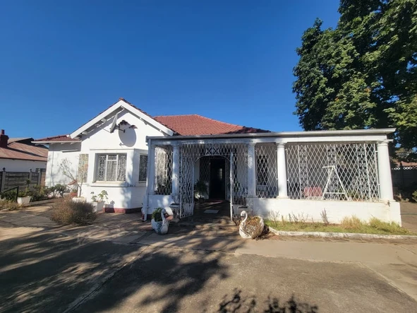 2 Bedroom House