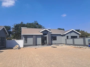 4 Bedroom Townhouse Complex
