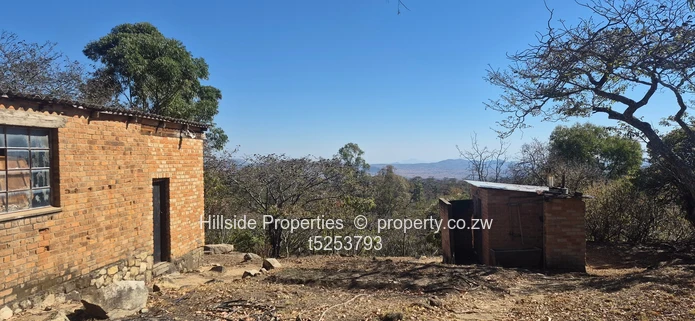 House of stones for sale  (Sole Mandate)