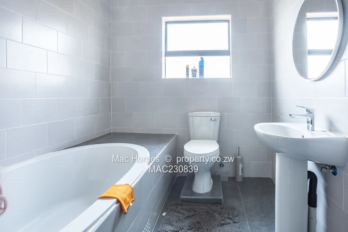 Gletwin's Finest- Come see it for yourself (Sole Mandate)