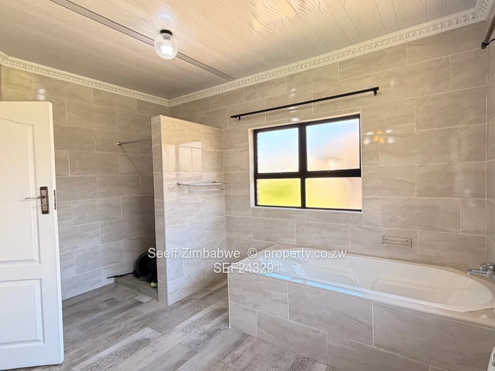 Exceptional 5-Bedroom Executive Home with Self-Contained Cottage – Old Windsor