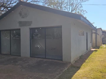 10 Bedroom House