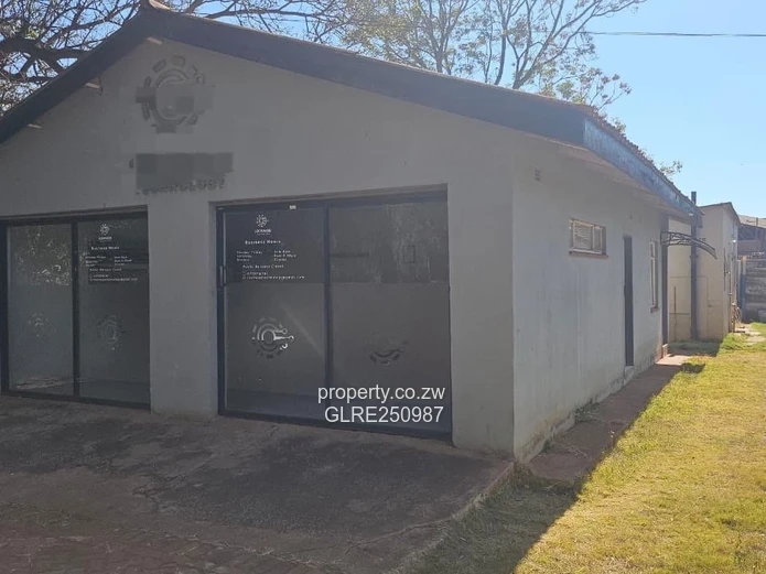 10 office to let 
