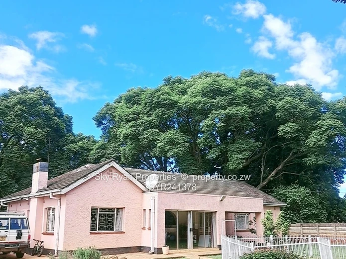 Greendale Kamfinsa  House For Sale