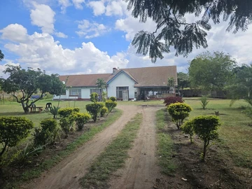 Hatfield Old House For Sale
