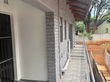 3 Bedroom Flat & Apartment