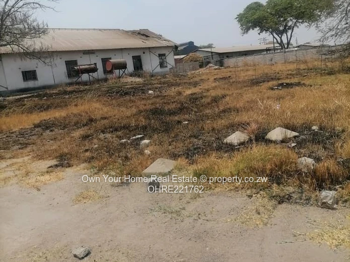 Chitungwiza-TIilcor Industrial area for sale (Sole Mandate)