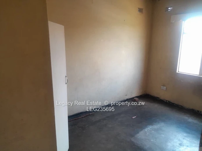 Well-Maintained Flamingo Flat in Secure Block,Compact Comfort Well-Maintained 2-Bedroom Flat