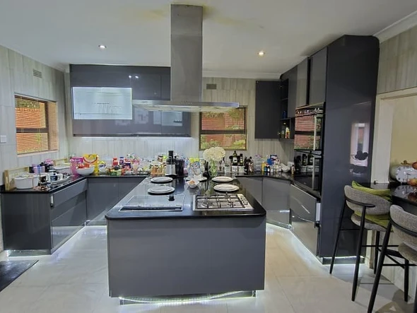 4 Bedroom House