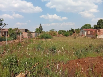 Stands & Residential Land