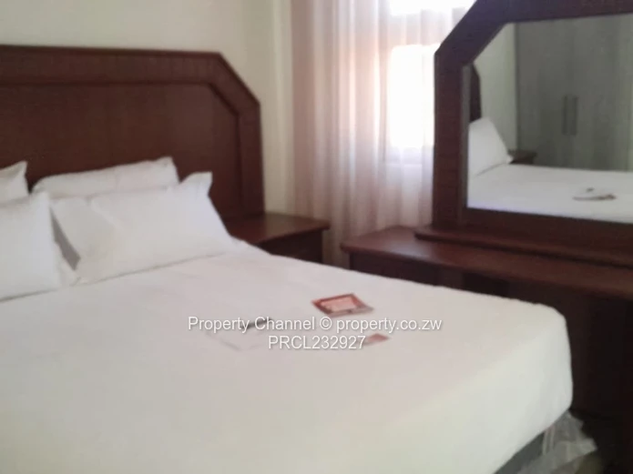 4 Bedrooms All en suite Extra Ultra Modern