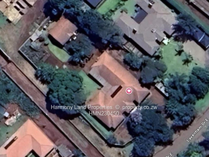 Modern 5 Bedroomed House For Sale In Bluffhill