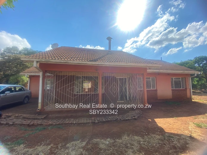 Marlborough house to let