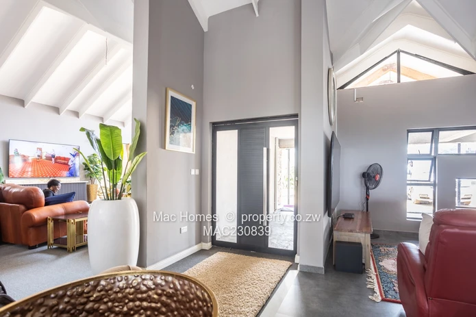 Gletwin's Finest- Come see it for yourself (Sole Mandate)