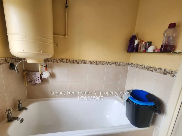 Affordable Eastlea Flat to Rent – Walled & Gated