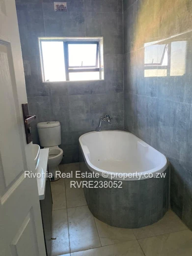 Luxury Haven In Mount Pleasant Heights!