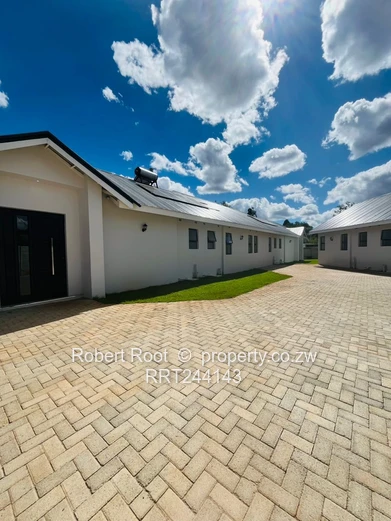 3 bed cluster home in Mount Pleasant