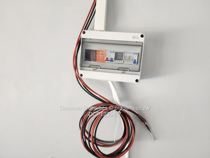 Westlea 2beds flat to let