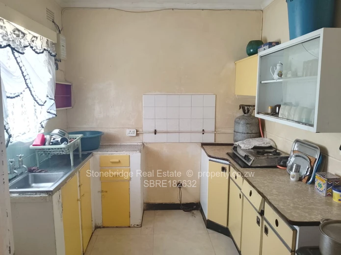 3 Bedroom Duplex Home, Famona For Sale