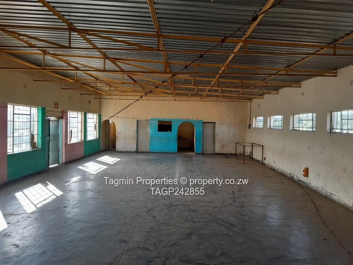 Industrial Property (warehouse) for sale