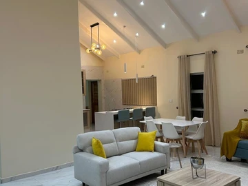 6 Unit Townhouse Complex