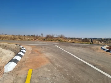 Stands & Residential Land
