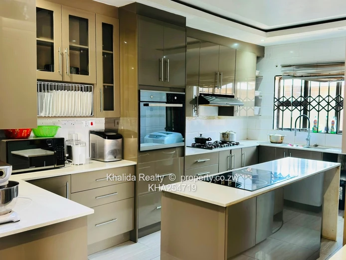 Madokero - 4 Bedroom House For Sale (Sole Mandate)