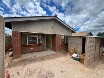 2 Bedroom House