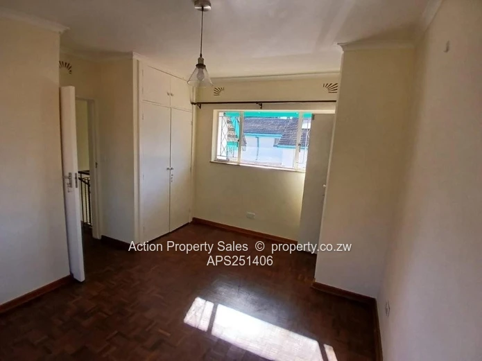 2 Bed Garden Flat On 2nd Street Ext! 