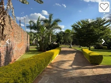 6 Bedroom House