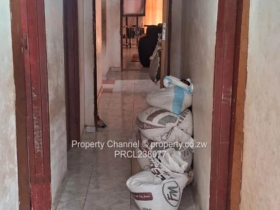 For Sale: 4-Bedroom House in Goromonzi