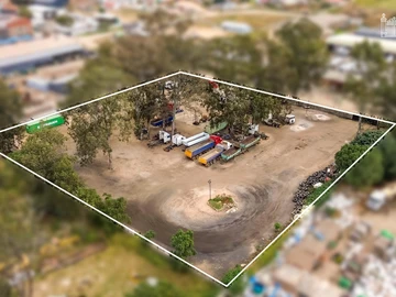 Commercial & Industrial Land