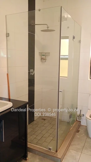 Gletwyn-Police Heights