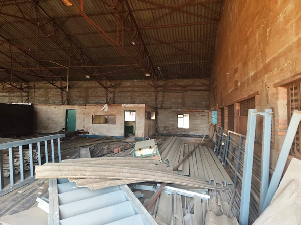 Warehouse & Factory