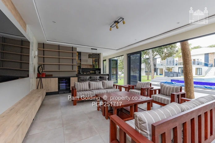 Well Designed Home On Folyjon Crescent!