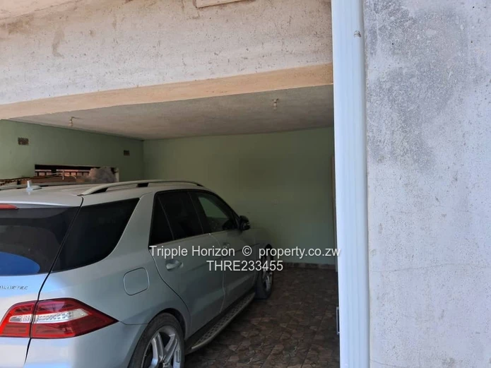 Mabvazuva house for sale