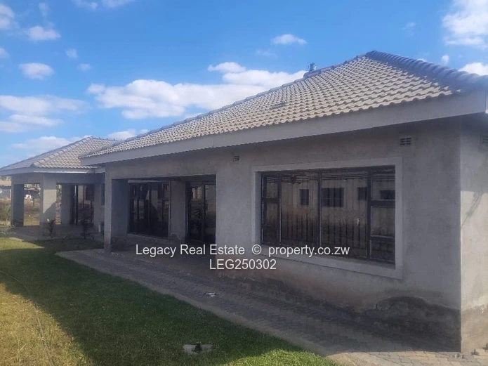Sandton Park 4BR/5BA Townhouse Complex – Borehole (Sole Mandate)