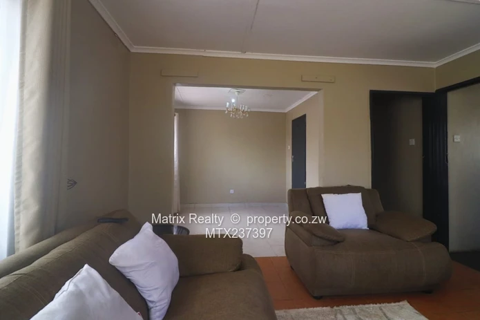 4 Bedroom House for Sale in Budiriro