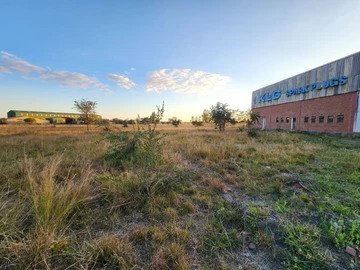 Warehouse & Factory