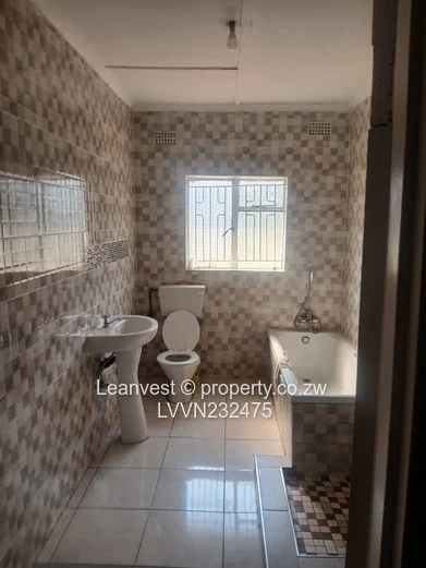 Mabvazuva 1 Neat House For Sale 