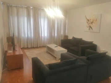 3 Bedroom Flat & Apartment