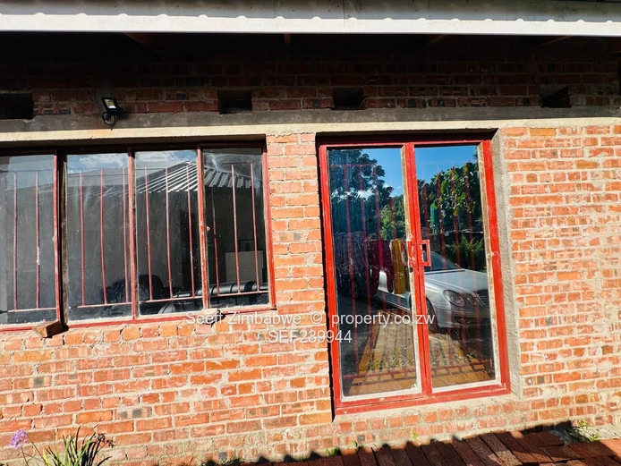 Investment Opportunity: 3 Bed House For Sale in Greendale (Sole Mandate)