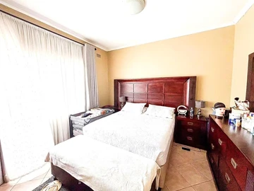 2 Bedroom Garden Flat