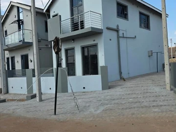 3 Bedroom Townhouse Complex