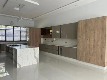 4 Bedroom Townhouse Complex