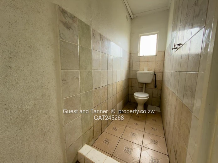  6-Bedroom House For Sale In Old Marlborough
